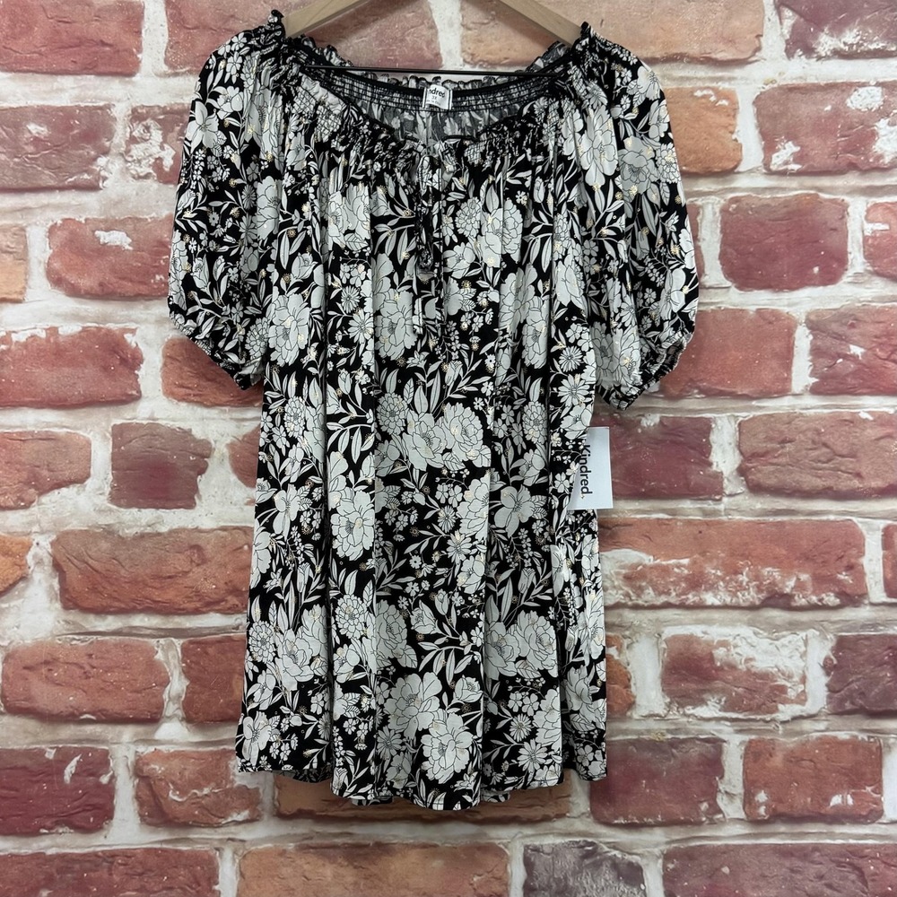 Anthropologie Kindred Top Women's 3X Black White Gold Metallic Floral Shirt